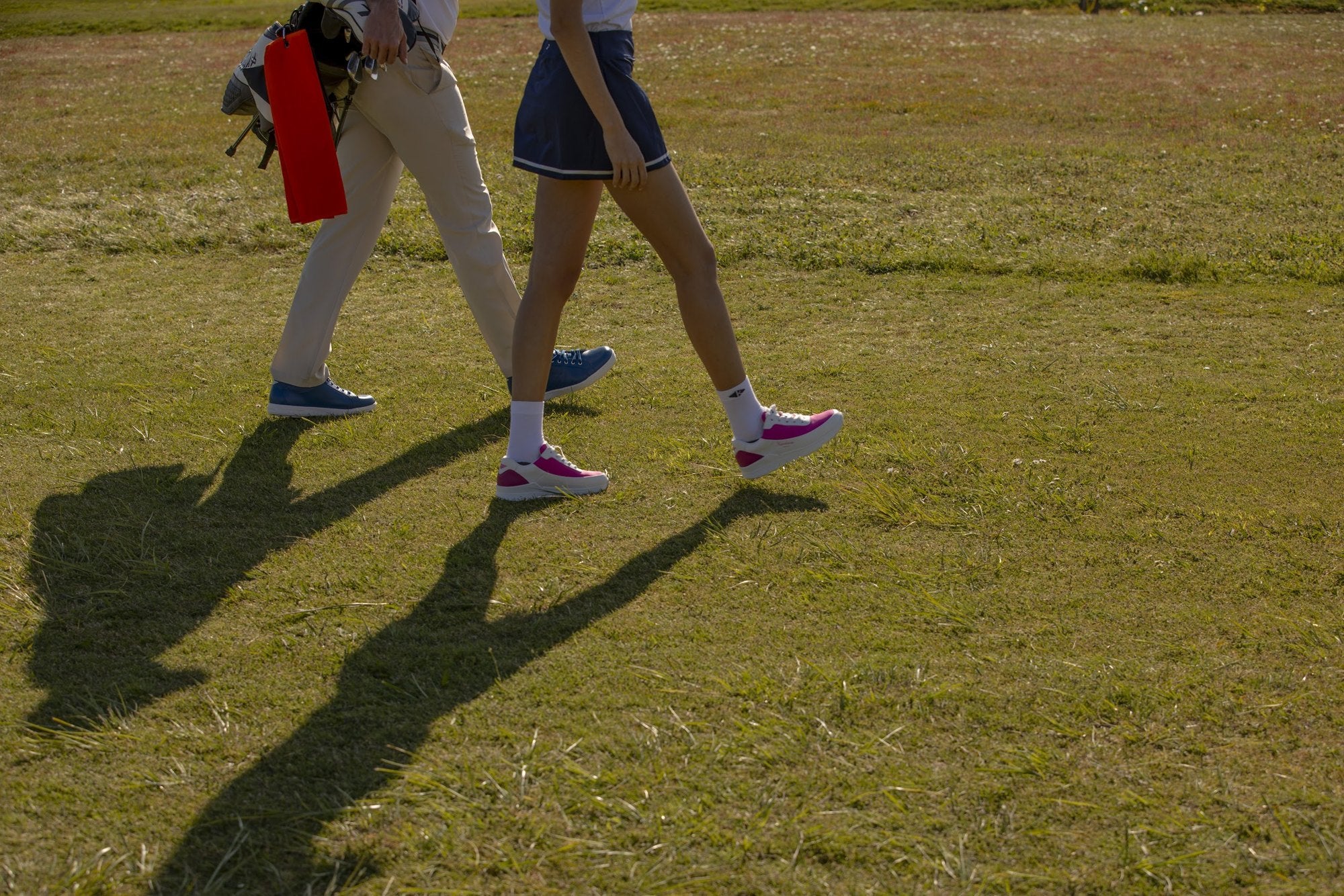 Kankura golf shoe gripping through a bunker on the course
